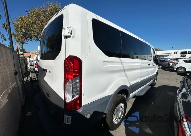 1FBZX2ZM6FKA92043: 89661965