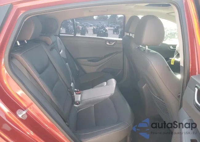 KMHC85LC1KU111026: 82645135