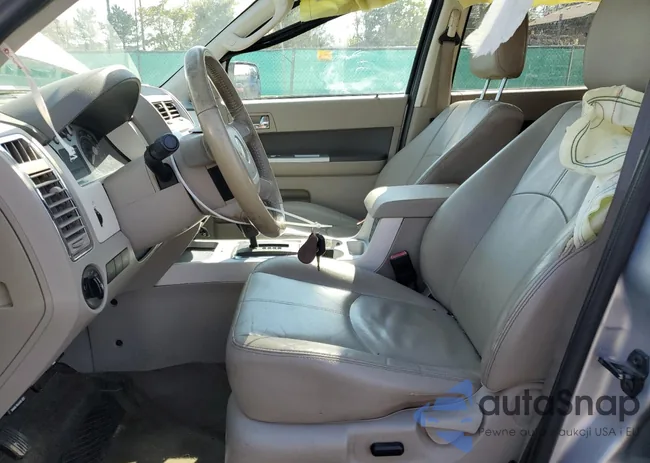 4M2CN8B70AKJ03006: 85177525