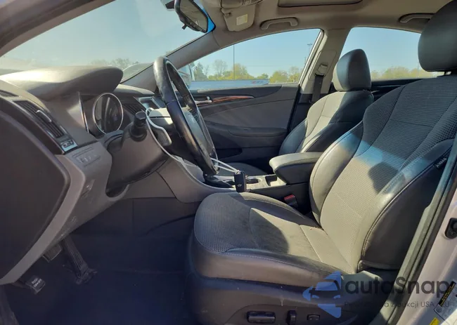 5NPEC4AC9EH884527: 82183255