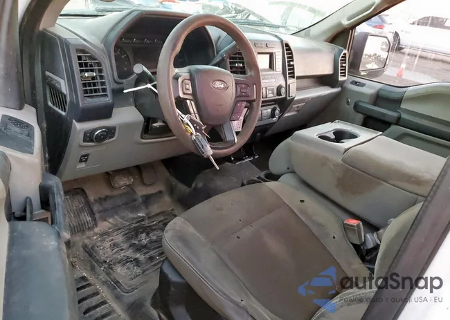 1FTMF1CBXJKE84946: 90399315