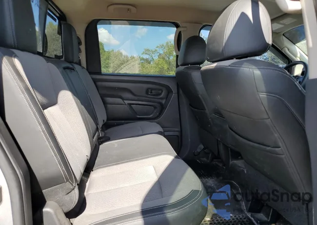 1N6AA1F36JN519709: 84866605