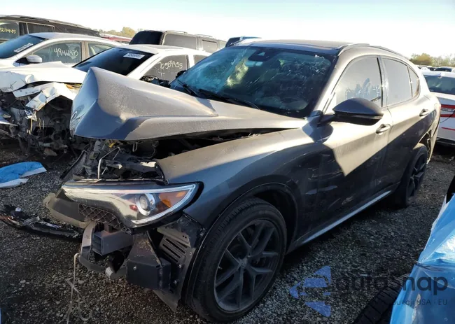 ZASPAKBN7L7C88764: 90049025