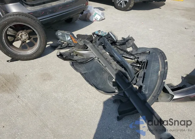 3C4PDCEG1HT648276: 84570215