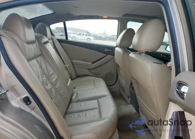 1N4AL2AP3BN476998: 82423245