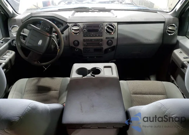 1FT8W3BT0CEA23098: 84413765