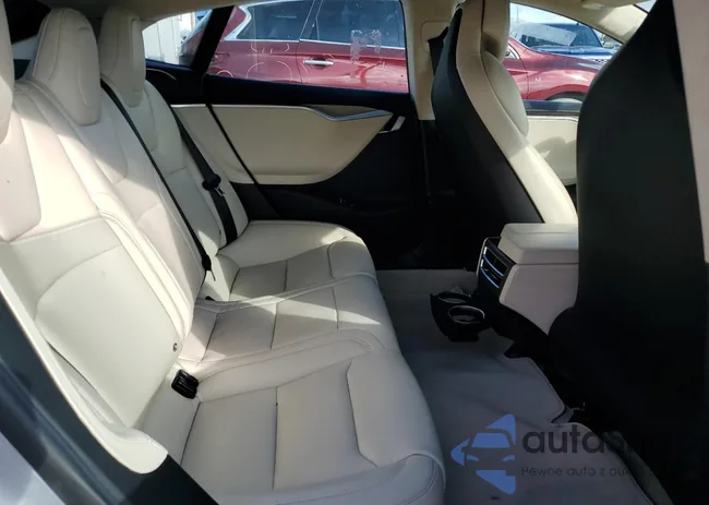 5YJSA1E20HF218801: 90690205