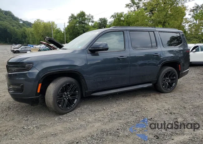 1C4SJVAT0NS214235: 85571425