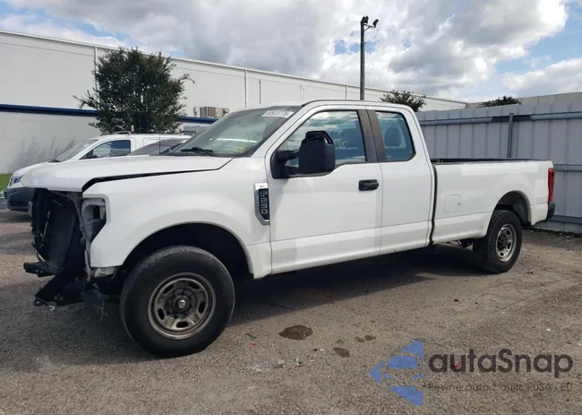 1FT7X2A69KED99778: 83923775