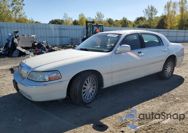 1LNHM83WX4Y668977: 85129955