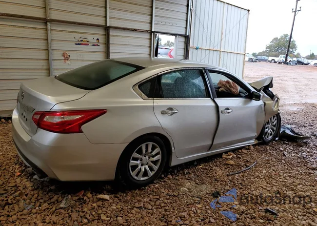 1N4AL3AP0GC192995: 82747255