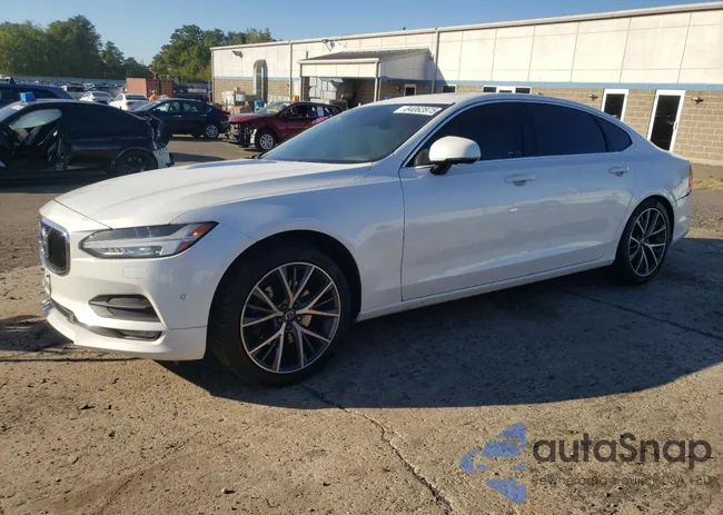 LVY982MK7JP032050: 84062875