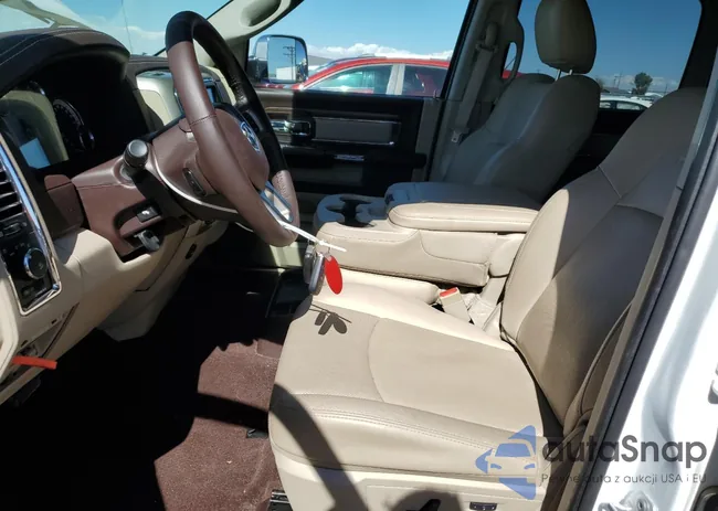 1C6RR7VT3FS596444: 81890305