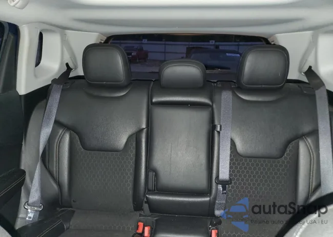 3C4NJDBB3MT550570: 82571485