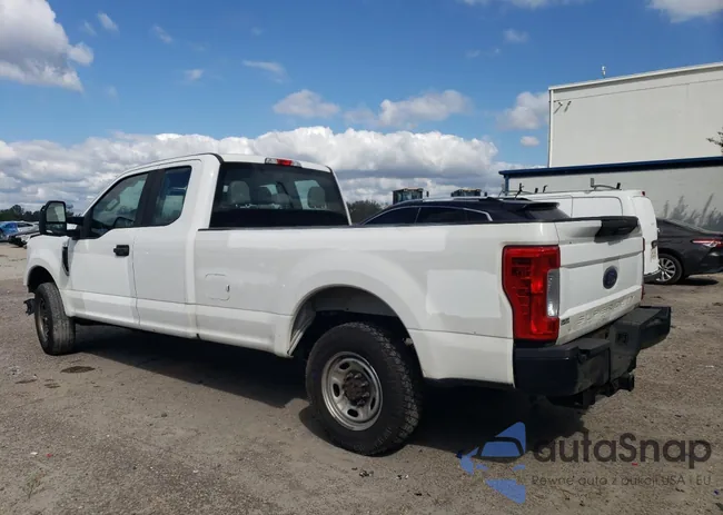 1FT7X2A69KED99778: 83923775