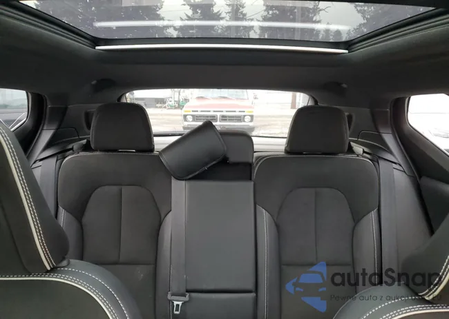 YV4162UM3L2325100: 90312665