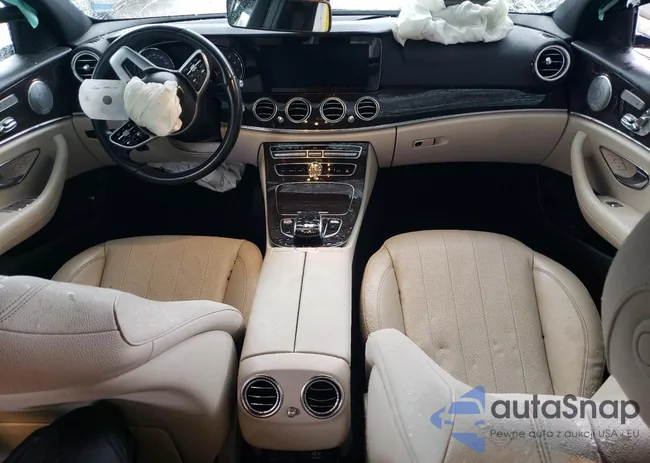 WDDZF4JB0KA514902: 82296535