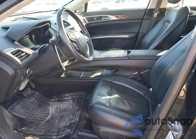 3LN6L2GK4ER801280: 86298125