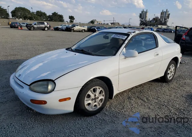 JM1EC431XP0227831: 82640265