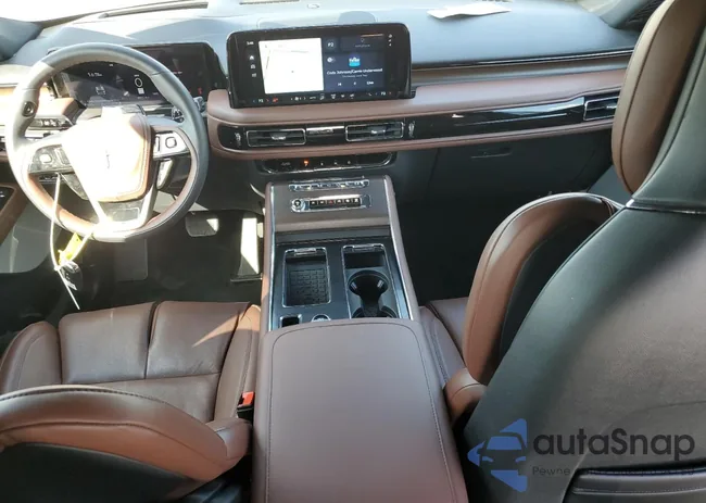 5LM5J7XC0SGL03312: 84623735