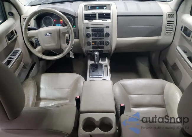 1FMCU49H28KA70225: 86613055