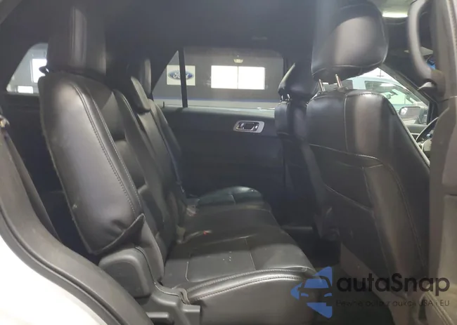 1FMHK8D89CGA77601: 86408615