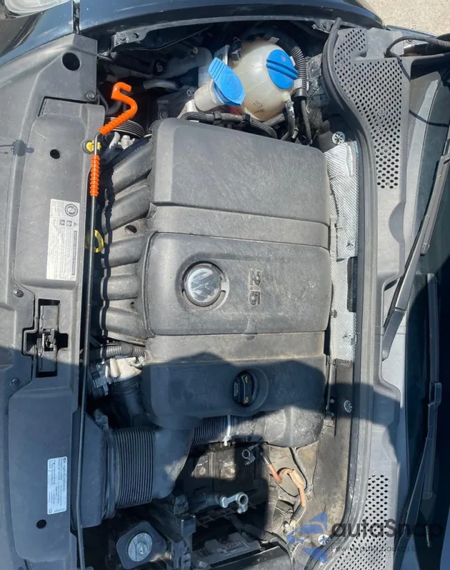 3VW5P7AT4EM807139: 90394075