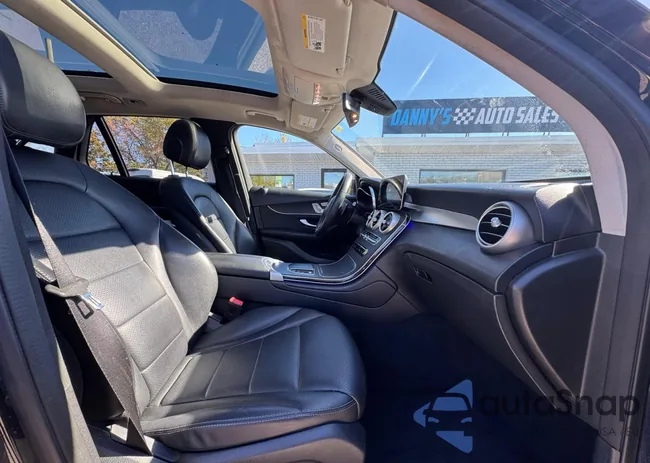 W1N0G8EB4MF920844: 89789145