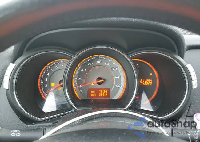 JN8AZ18W39W204332: 82762625