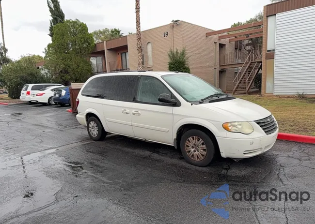 2C4GP44R15R552971: 86546405