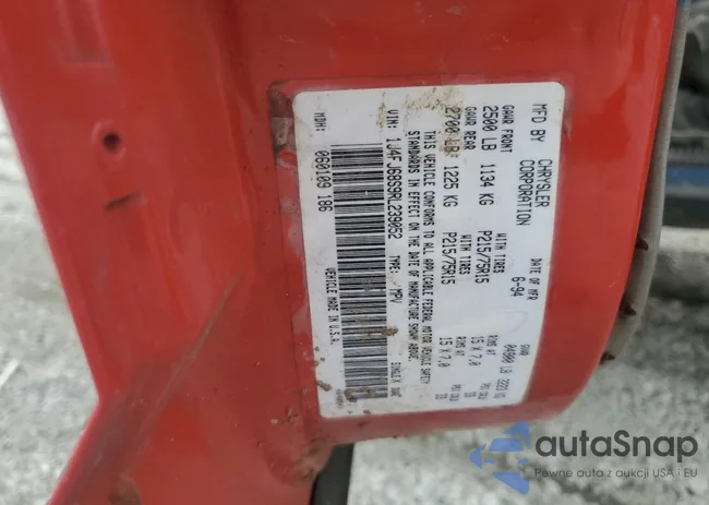 1J4FT68S2TL190780: 82254595