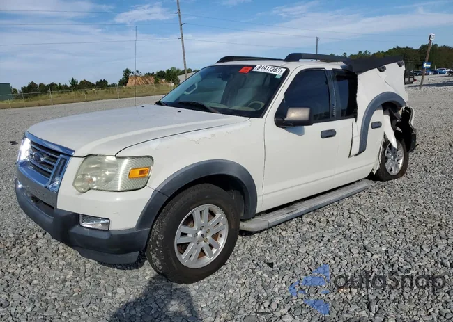 1FMEU31EX8UA31522: 81917355