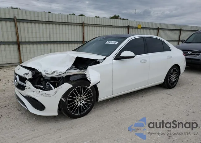 W1KAF4GBXNR058854: 71638695