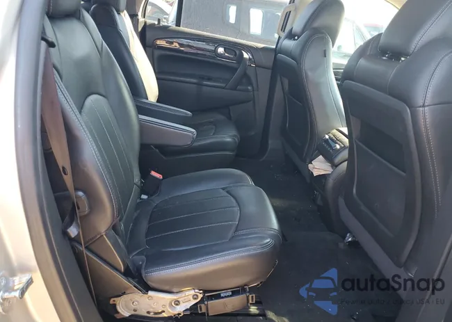 5GAKRCKD1EJ276867: 81060244