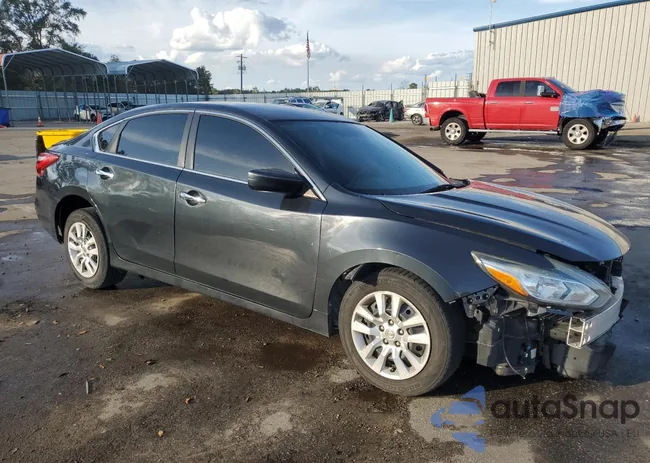 1N4AL3AP5GC242886: 77651424