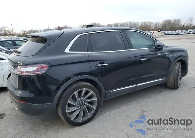 2LMPJ6LP0KBL21979: 82809534