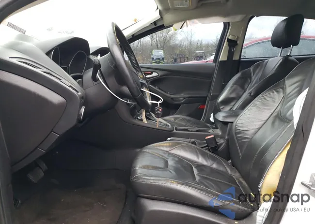 1FADP3F29GL214295: 80102834