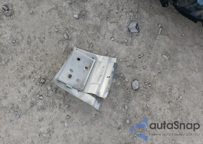 2C4RC1DG6MR513602: 81784494