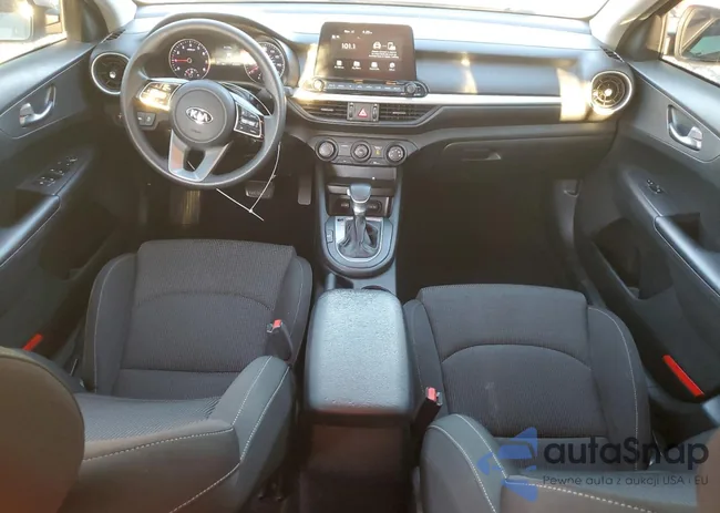 3KPF24AD9ME352097: 80900344