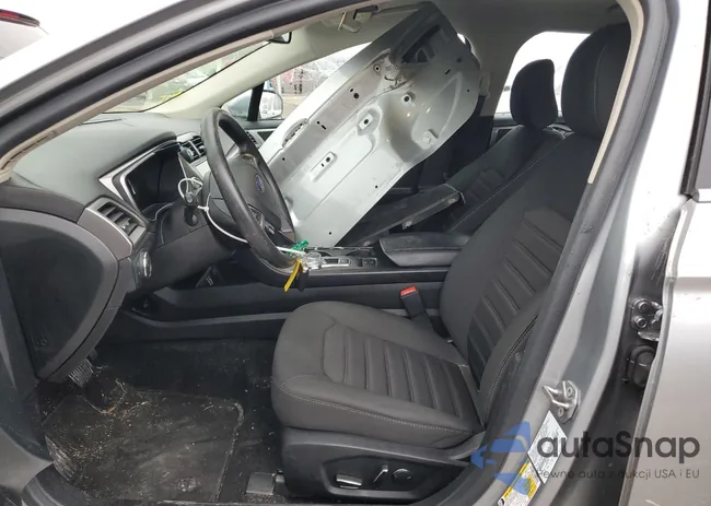 3FA6P0HD4LR107933: 81295884