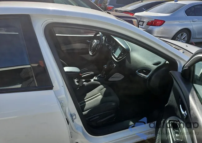 1C3CDFBH2DD154719: 82466654