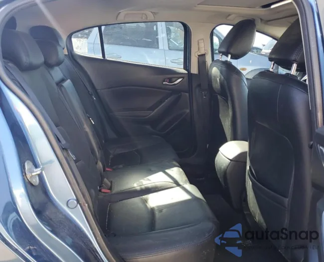 3MZBN1M35JM246865: 81087574