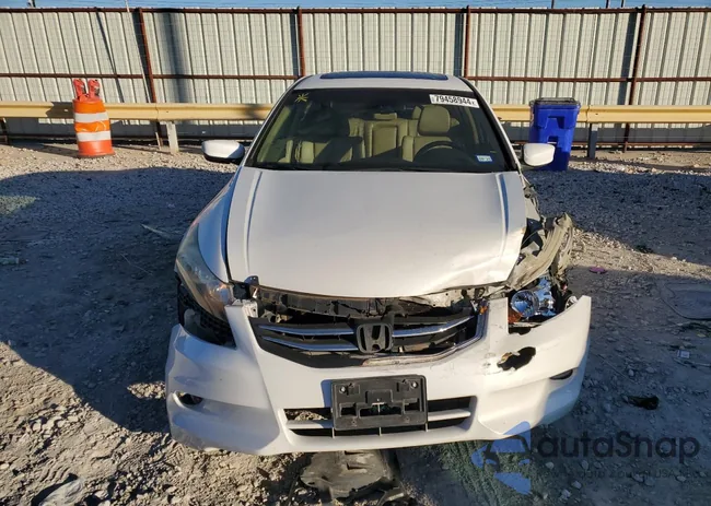 1HGCP3F80BA024255: 79458944