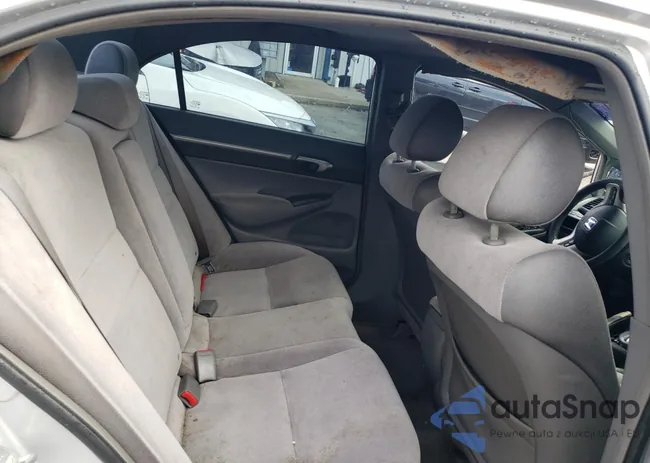 1HGFA16876L133132: 81179084