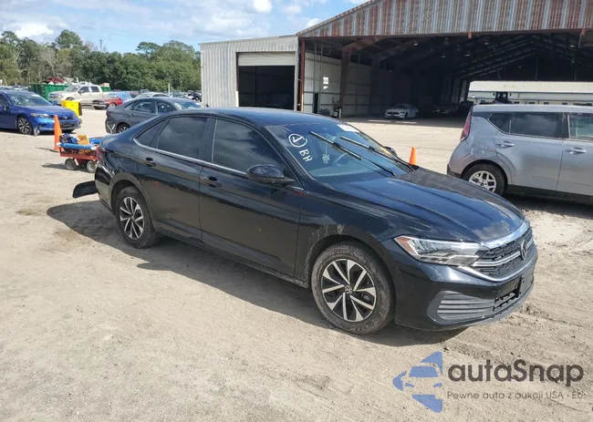 3VW5M7BU9RM011119: 81943084