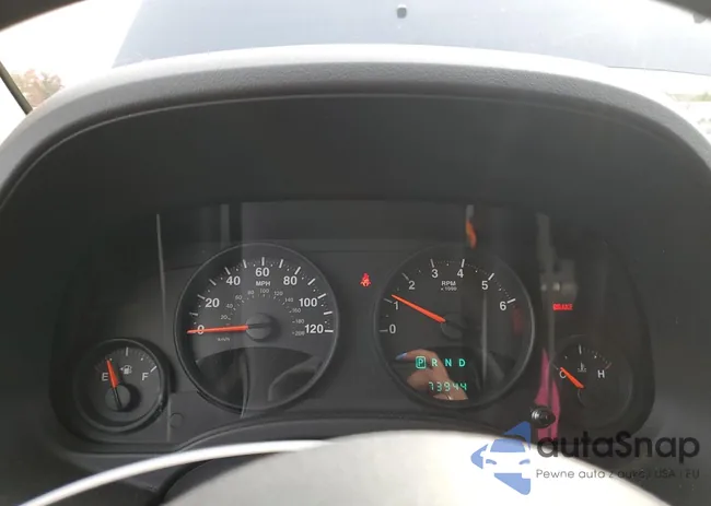 1C4NJDBB2CD633573: 81453374