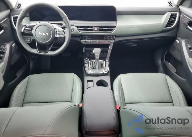 KNDETCA77S7684677: 81037874