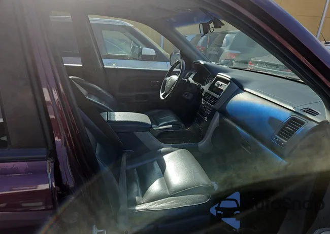 2HKYF18697H532313: 82470834