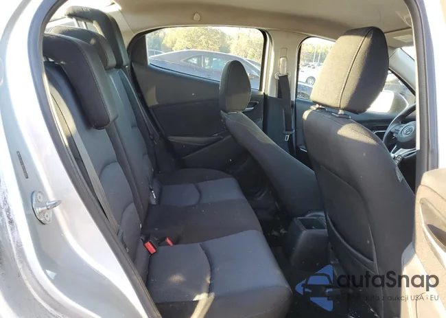 3MYDLBYV3HY154290: 80864504