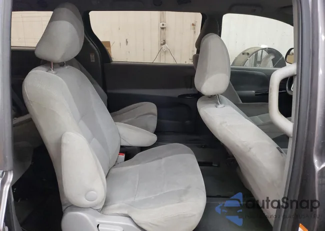 5TDZK3DC5FS654053: 81646524